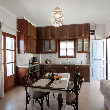 Apartmanhotel Africanis 3*